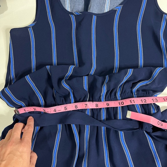 Tommy Hilfiger Romper Size 4 - Picture 7 of 8